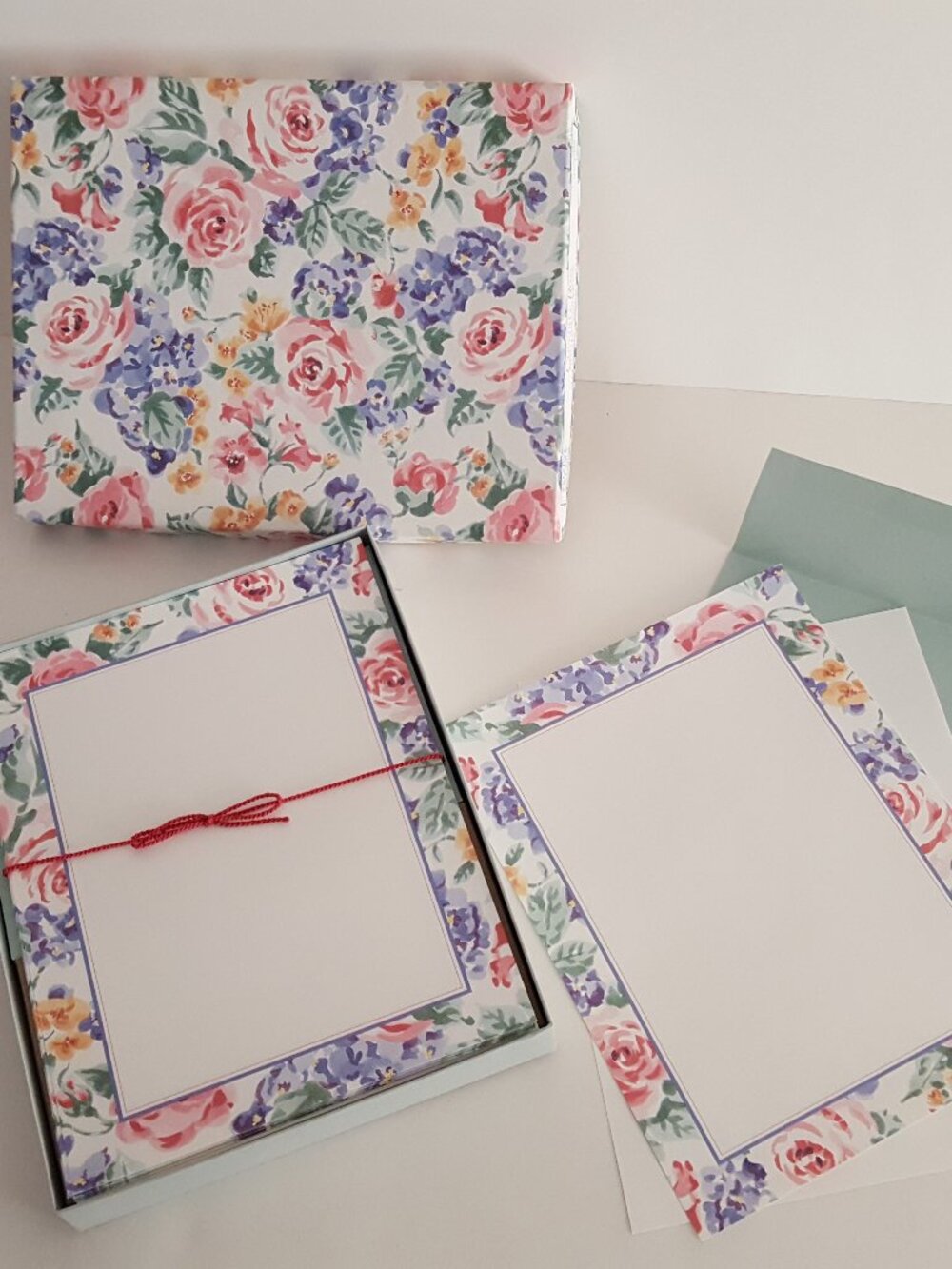 Boxed Stationery *INCOMPLETE* Creative Papers C.R.Gibson,Coventry Rose